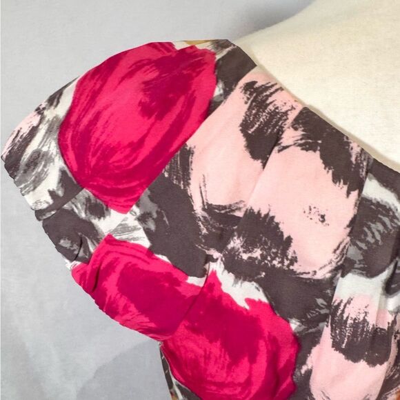 BCBGMaxAzria 100% silk pleated begonia floral dress with pockets size 4 - Picture 5 of 8